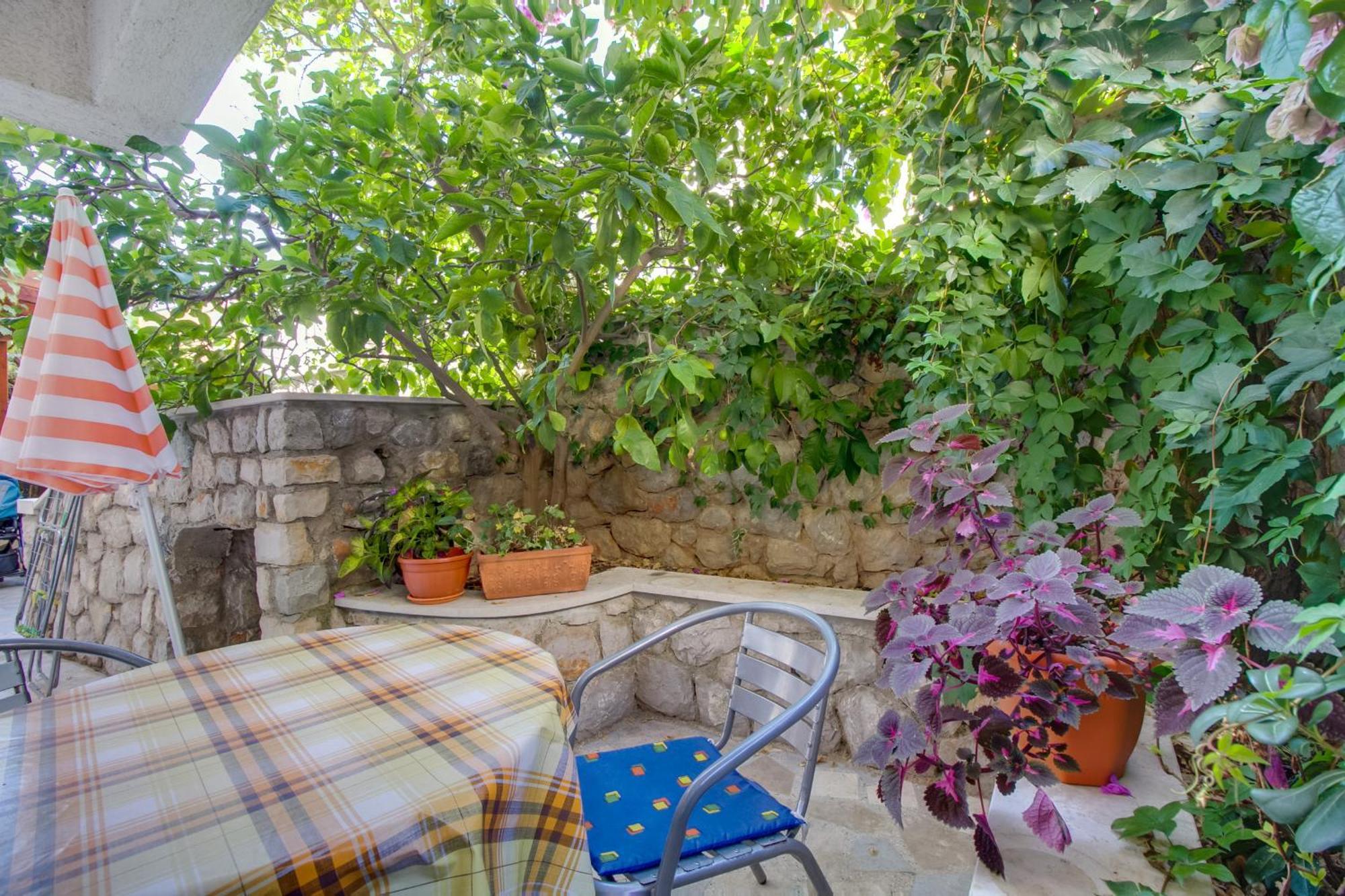 מאלי לוסיניי Apartments Suzana מראה חיצוני תמונה