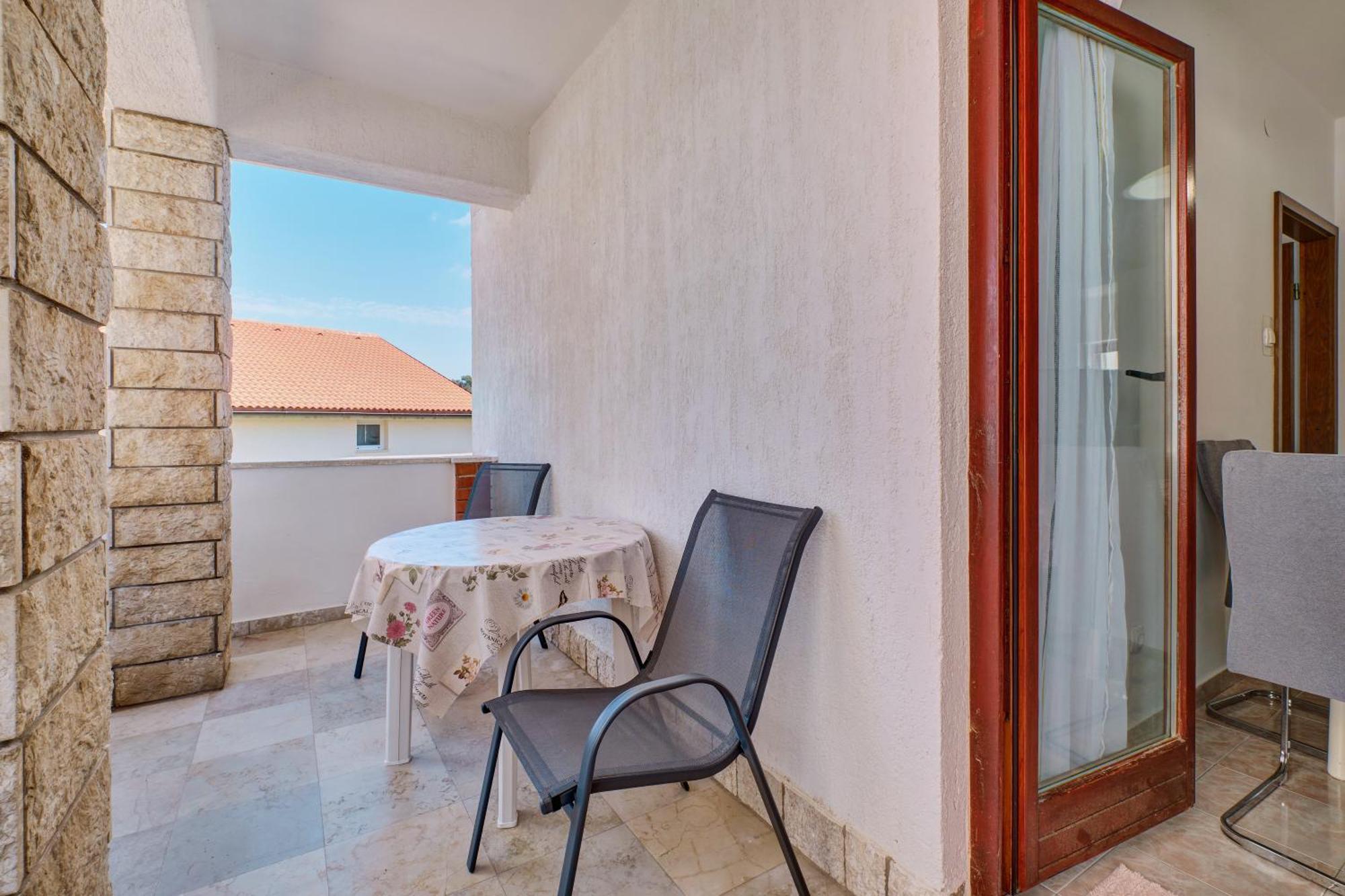 מאלי לוסיניי Apartments Suzana מראה חיצוני תמונה