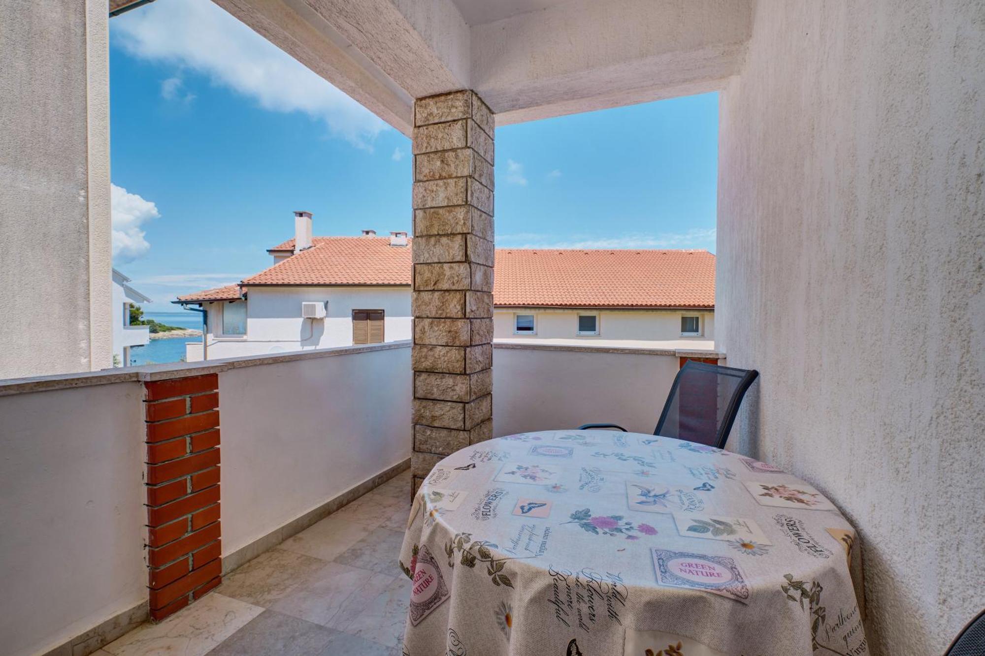 מאלי לוסיניי Apartments Suzana מראה חיצוני תמונה